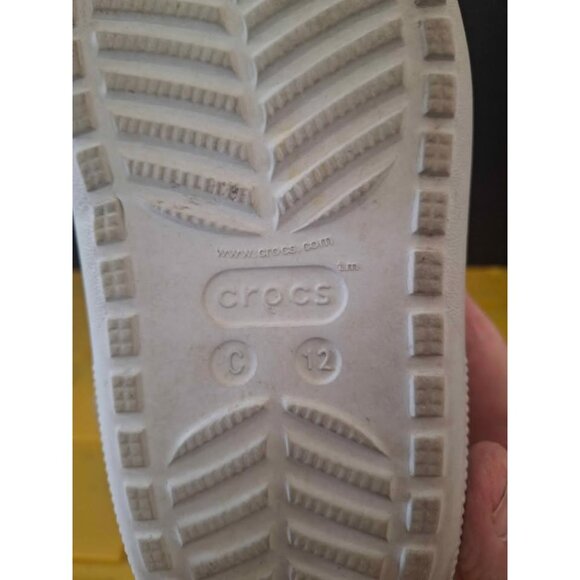 Kids Crocs Silver Glitter Clogs With Strap Size 12 - Picture 8 of 8